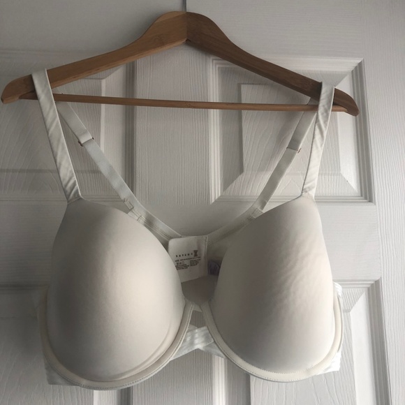 fenty t shirt bra
